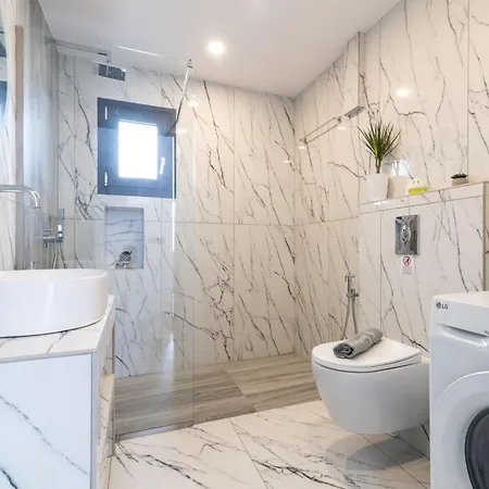 Villa Sunwhite - Private Pool & Cozy Atmosphere, By Zantewize Laganász