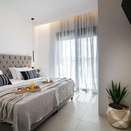 Sunwhite - Private Pool & Cozy Atmosphere, By Zantewize * Laganas