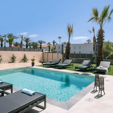 Sunwhite - Private Pool & Cozy Atmosphere, By Zantewize Villa *