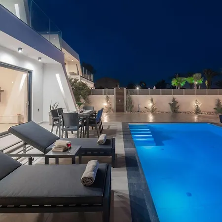 Sunwhite - Private Pool & Cozy Atmosphere, By Zantewize * Laganas