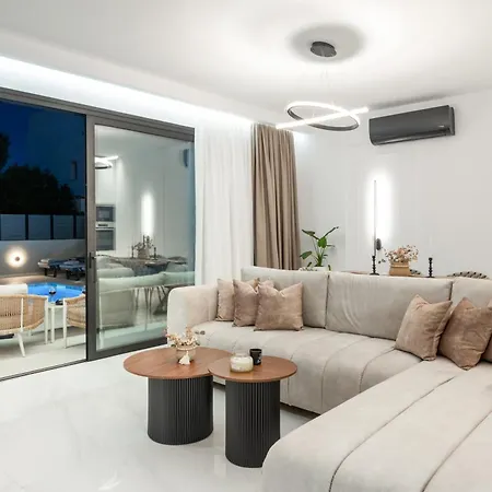 Sunwhite - Private Pool & Cozy Atmosphere, By Zantewize Laganas