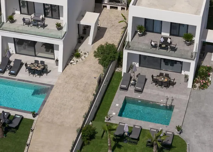 Sunwhite - Private Pool & Cozy Atmosphere, By Zantewize Βίλα *