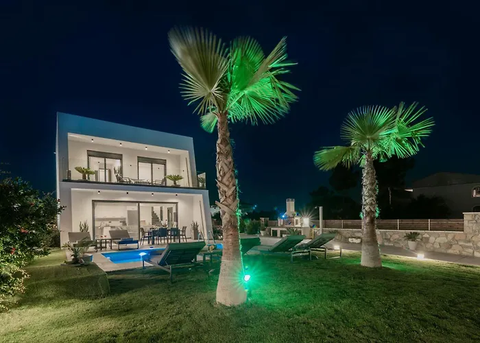 Villa Sunwhite - Private Pool & Cozy Atmosphere, By Zantewize *