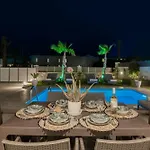 Sunwhite - Private Pool & Cozy Atmosphere, By Zantewize * Laganas