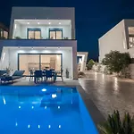 Sunwhite - Private Pool & Cozy Atmosphere, By Zantewize * Laganas