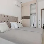 Sunwhite - Private Pool & Cozy Atmosphere, By Zantewize Vilă Laganas