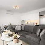 Vilă Sunwhite - Private Pool & Cozy Atmosphere, By Zantewize Laganas